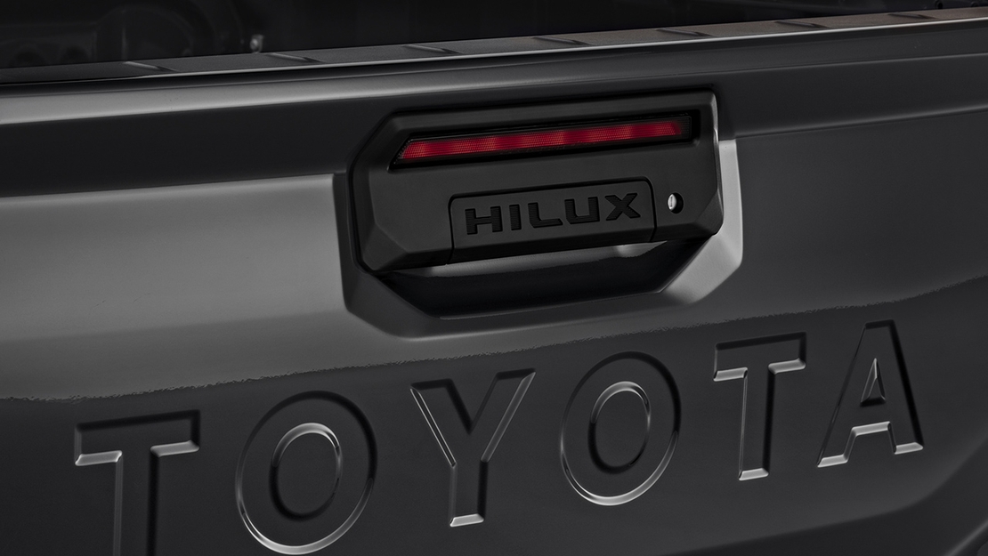 TOYOTA-Hilux-BEV-2026-detail-laadbak